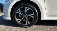 Toyota Yaris 1.5 Hybrid Design 5dr CVT Hybrid Hatchback